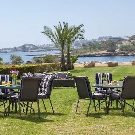 In A Fantastic Location On The Seafront 48 Villa
