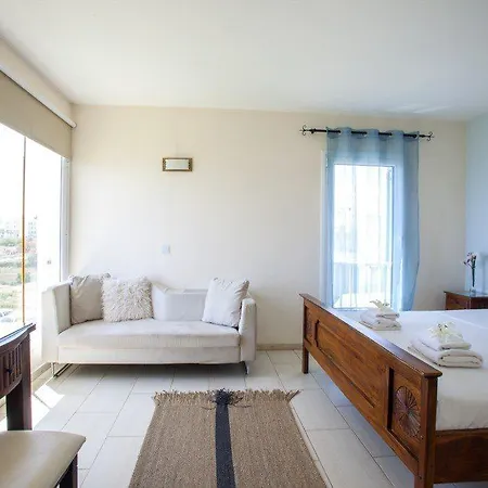 In A Fantastic Location On The Seafront 48 * Protaras
