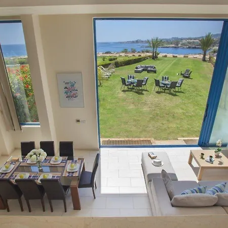 Villa In A Fantastic Location On The Seafront 48 Protaras