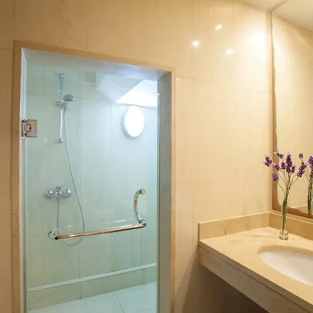 In A Fantastic Location On The Seafront 48 Villa *